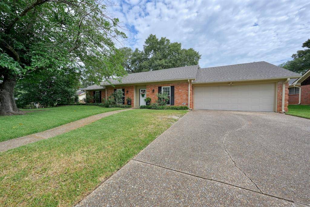 Tyler, TX 75703,617 Top Hill Drive