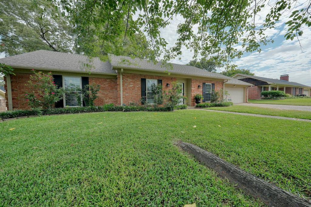 Tyler, TX 75703,617 Top Hill Drive