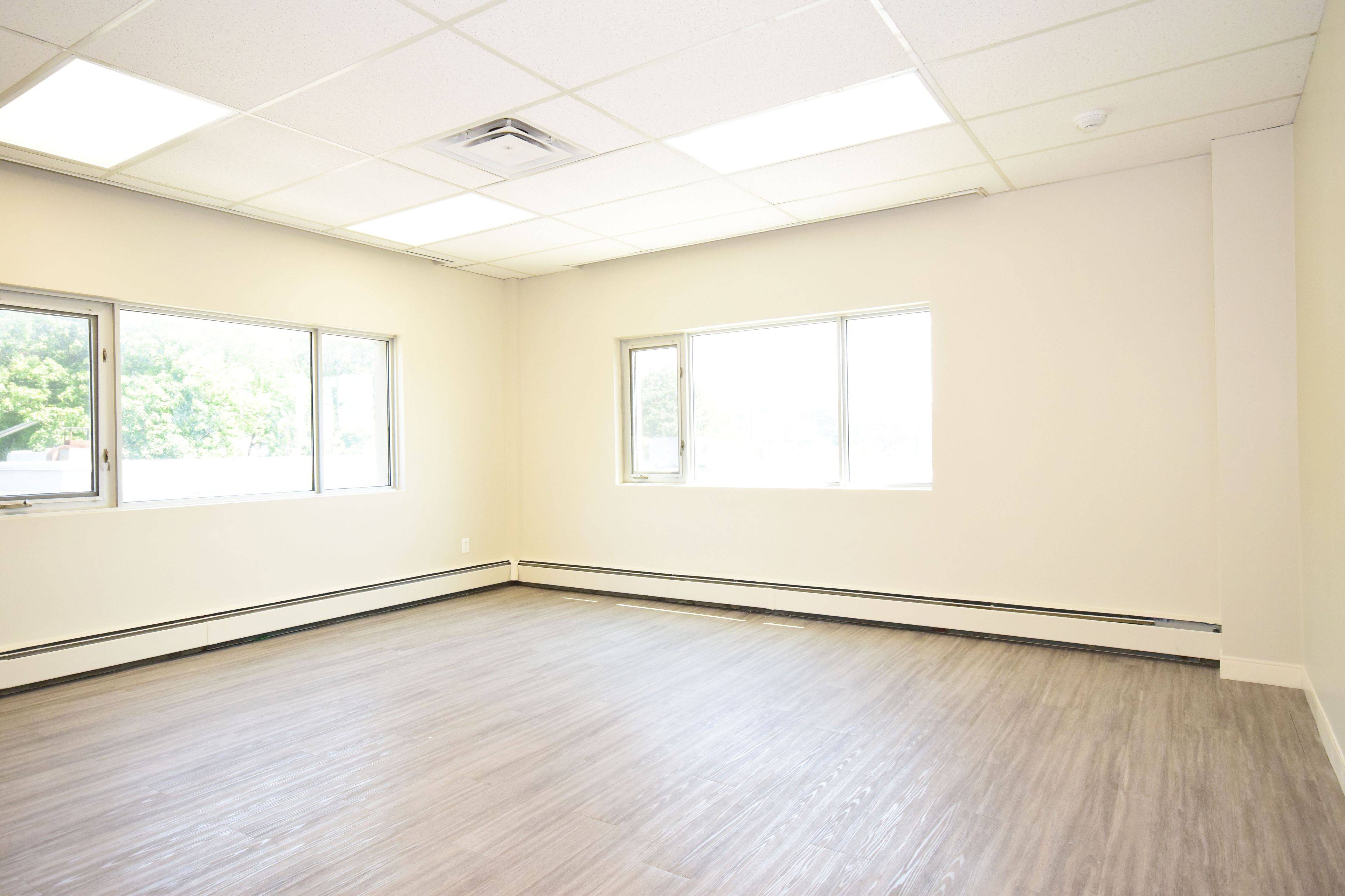 Toronto C13, ON M3A 1E1,1200 Lawrence AVE E #303