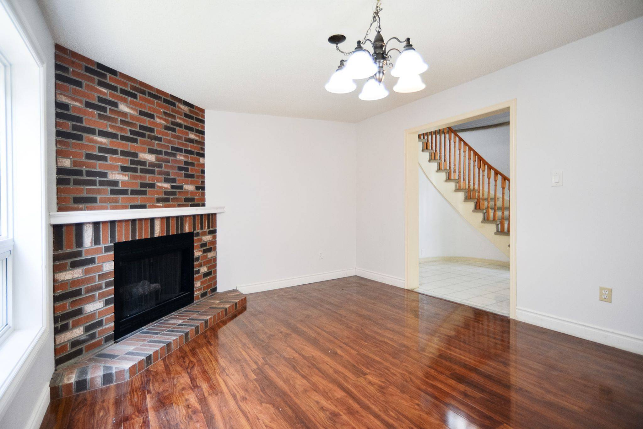 Mississauga, ON L5M 5L2,2541 Scarth CT