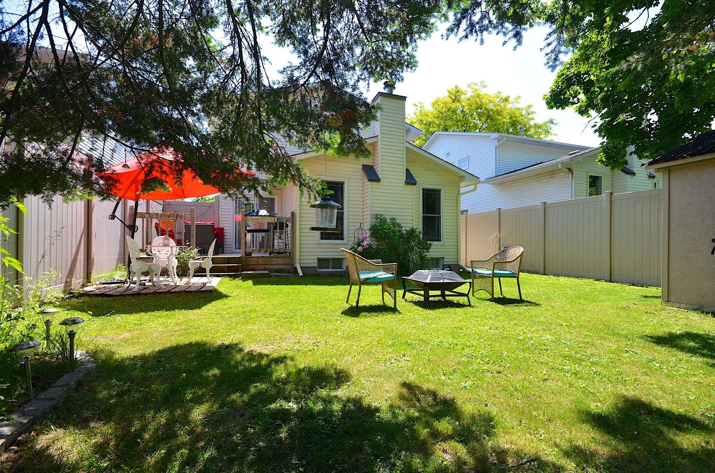 Kanata, ON K2L 2R3,77 Winchester DR