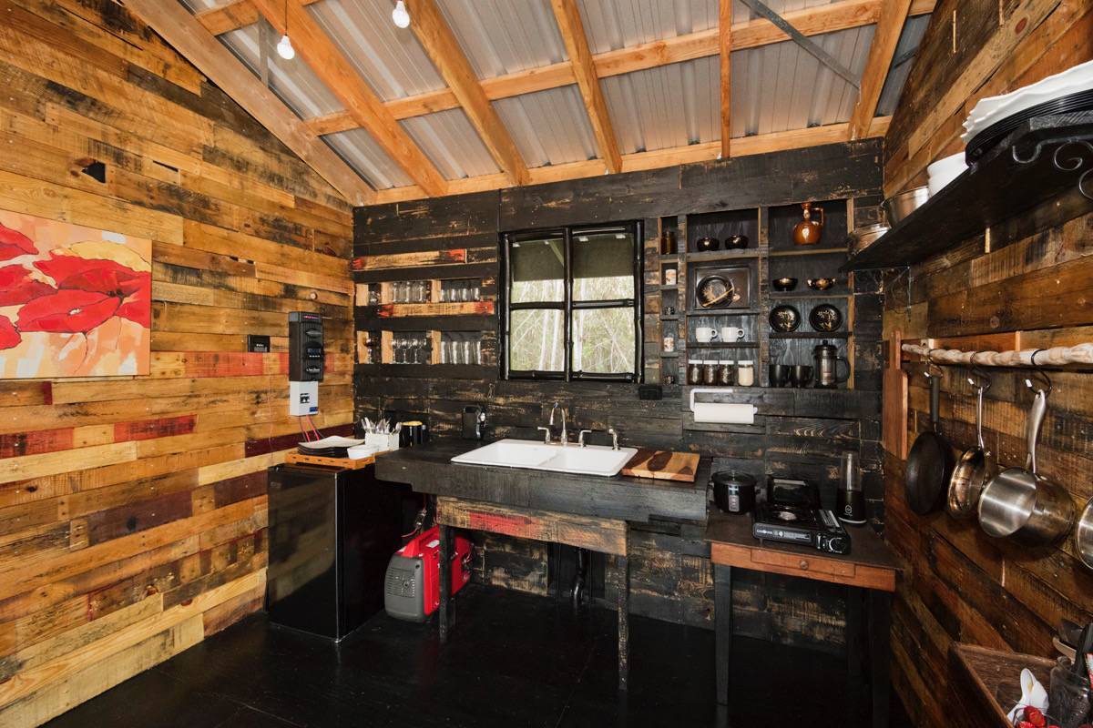 Mountain View, HI 96760,16-1755 ROAD 5 (UAU)