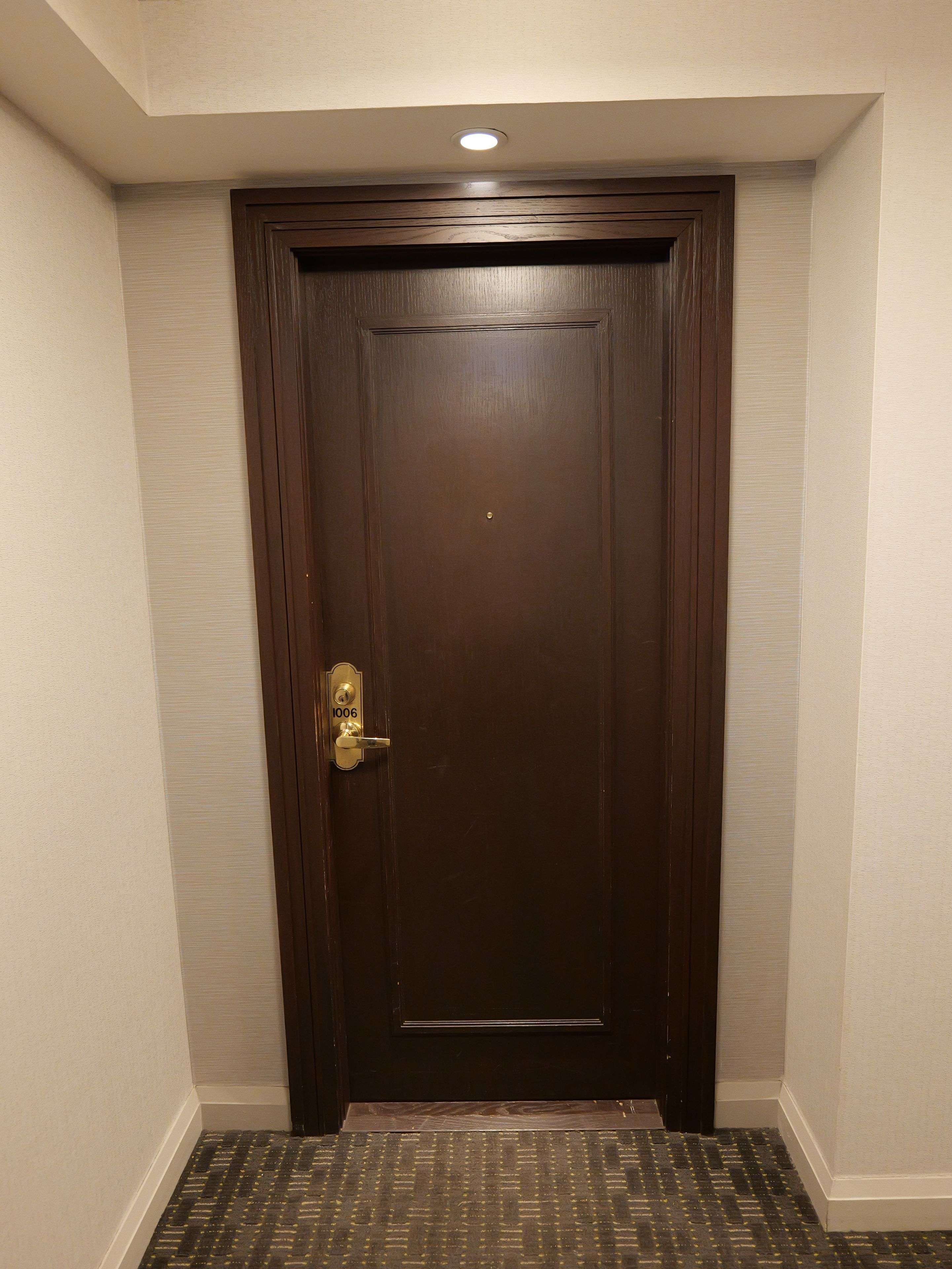 Toronto C14, ON M2N 7H7,18 Parkview AVE S #1006