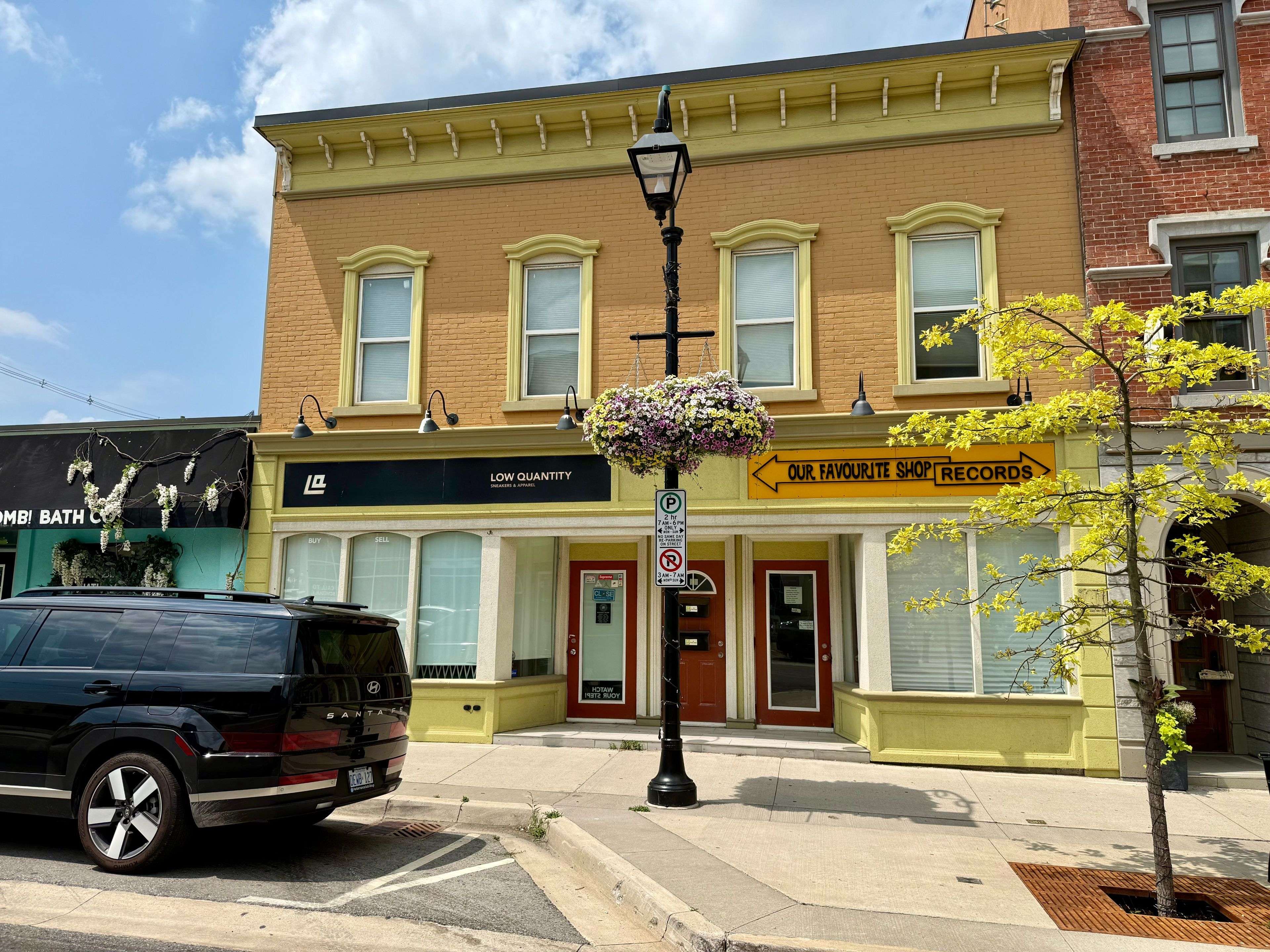 Thorold, ON L2V 1W8,57 FRONT ST S