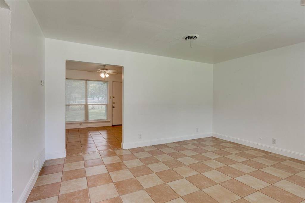Dallas, TX 75217,6818 Oleta Drive