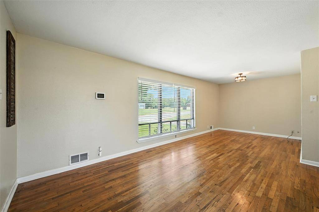 Sherman, TX 75090,318 W Laurel Street