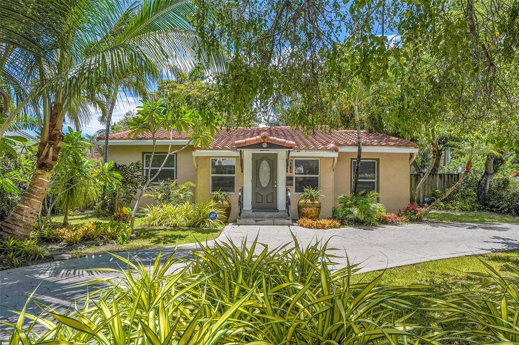 Hollywood, FL 33020,1438 Fletcher St