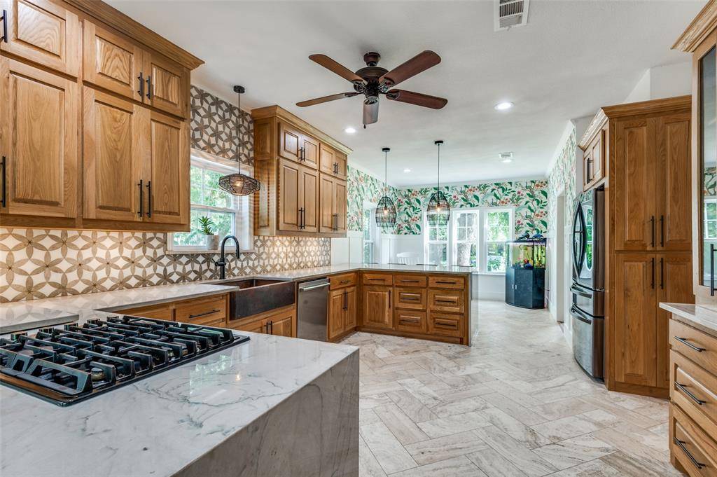Corinth, TX 76208,3700 Red Oak Drive