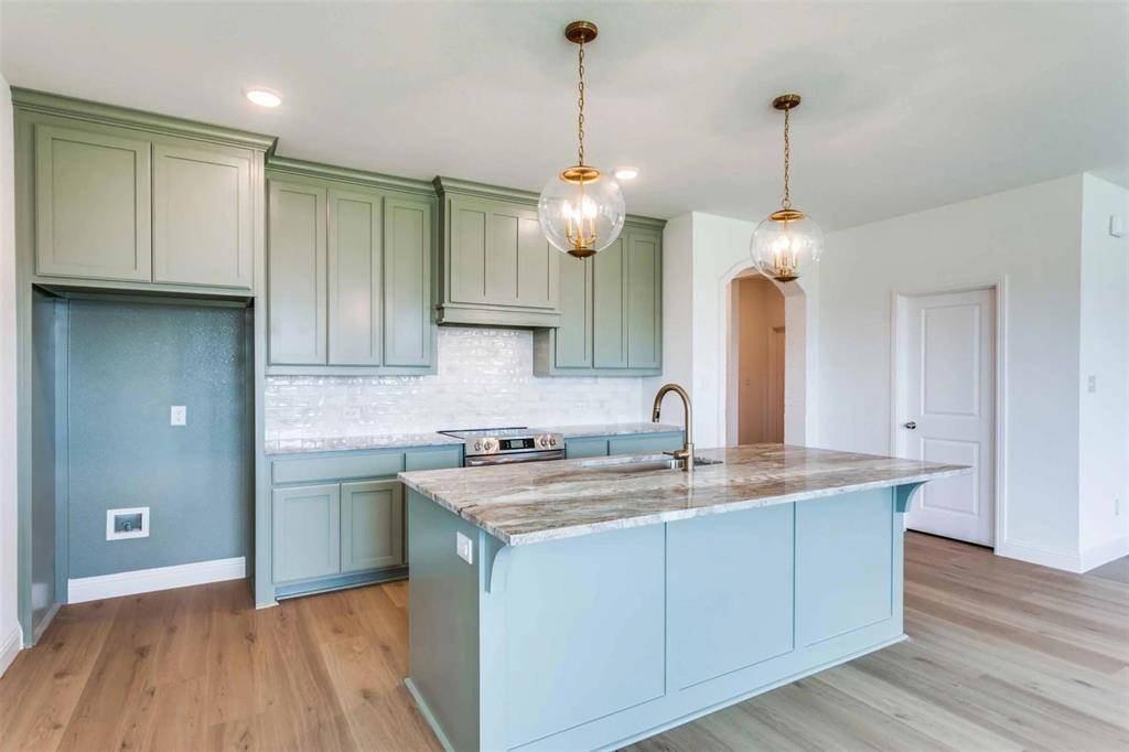 Justin, TX 76247,304 Ridge Drive