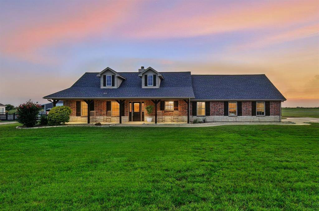 Ponder, TX 76259,109 Petes Lane