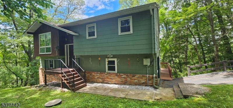 Ringwood Boro, NJ 07456,241 Buena Vista Dr