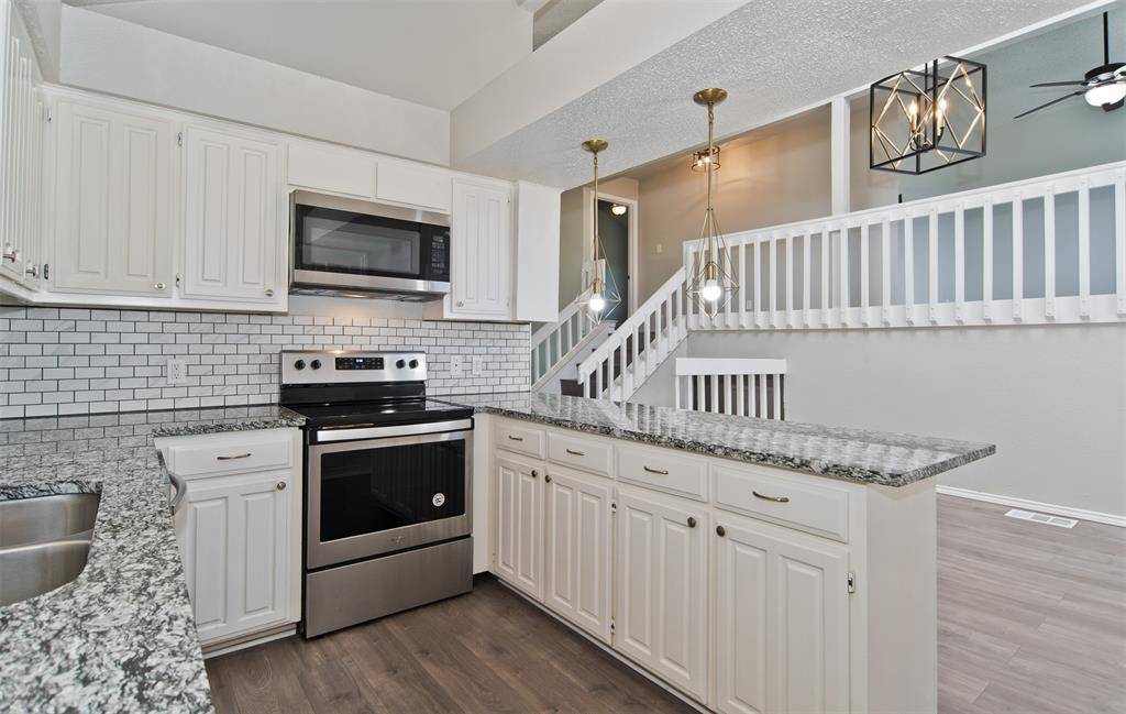 Arlington, TX 76016,4300 Hidden Creek Drive