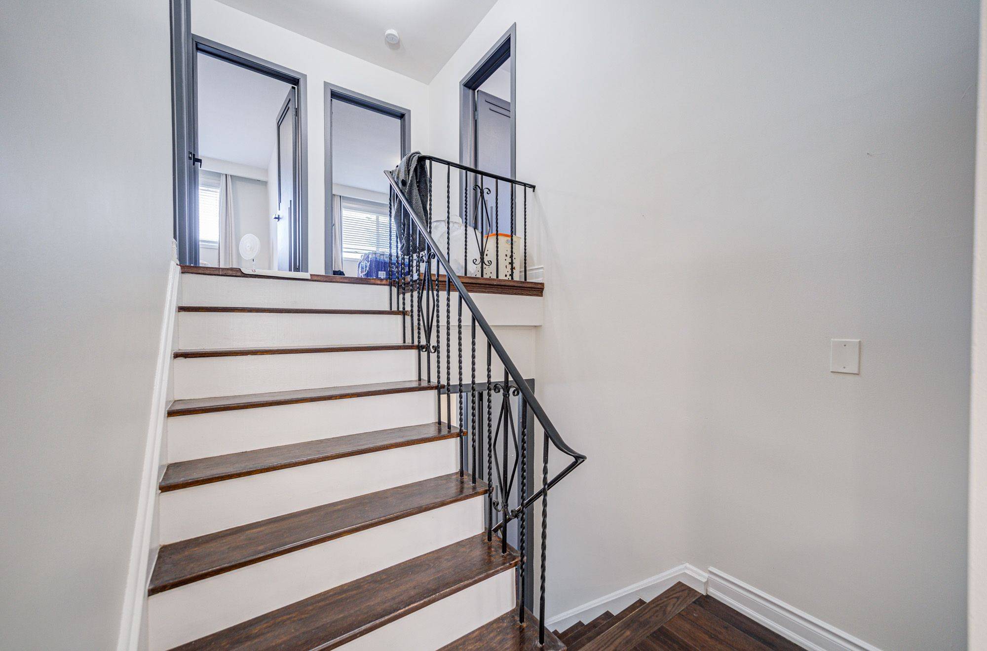 Toronto C15, ON M2J 3S2,108 Bowhill CRES