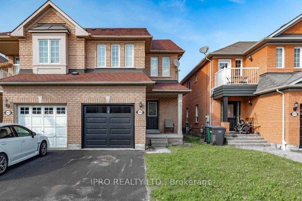 Mississauga, ON L5M 6Y4,5935 Churchill Meadows BLVD