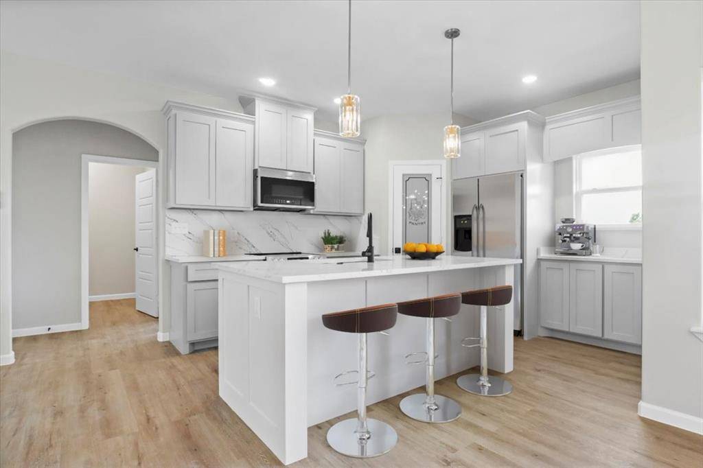 Fort Worth, TX 76119,2301 Donnyville