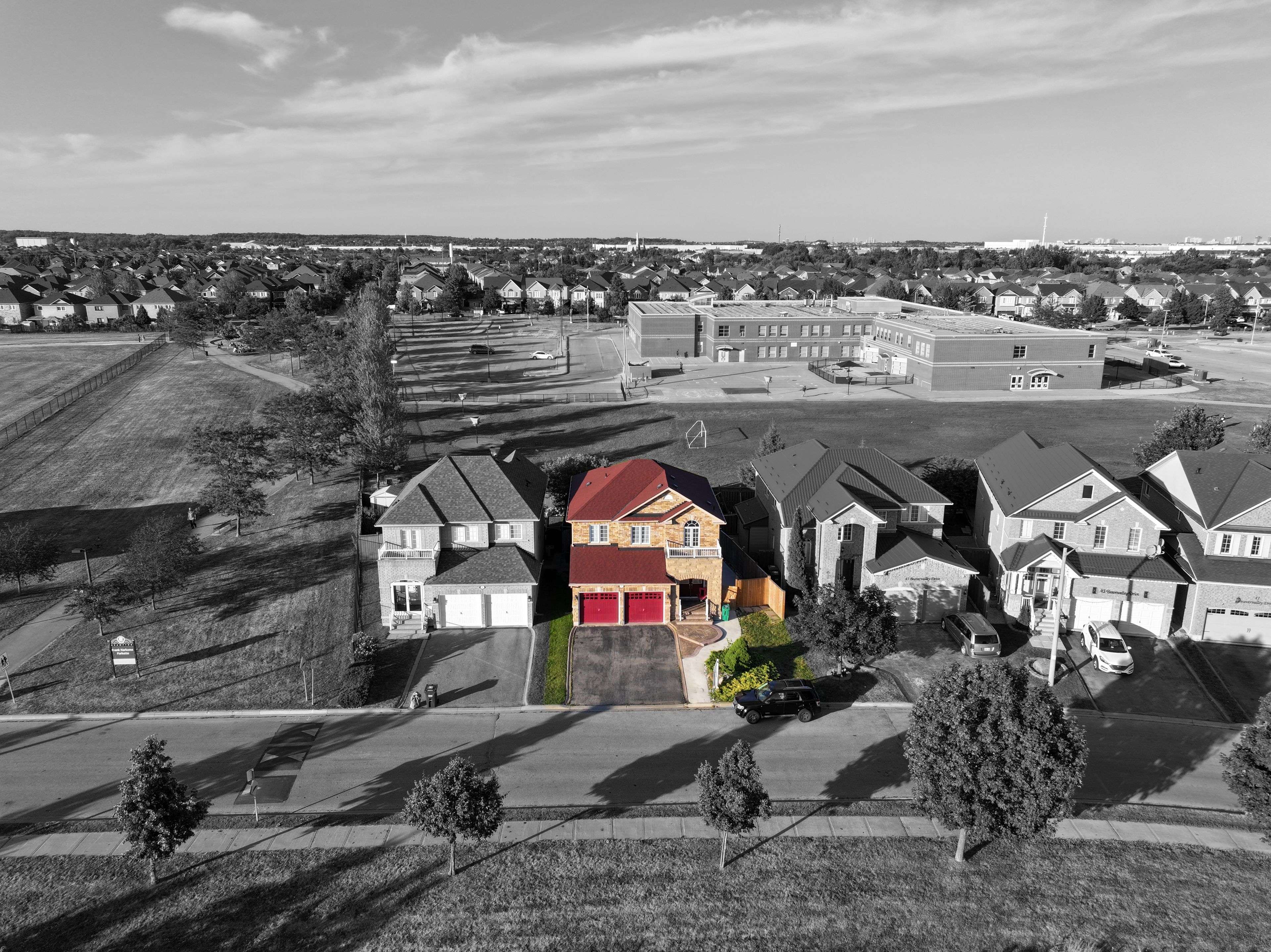 Brampton, ON L7A 3R3,47 Beavervalley DR