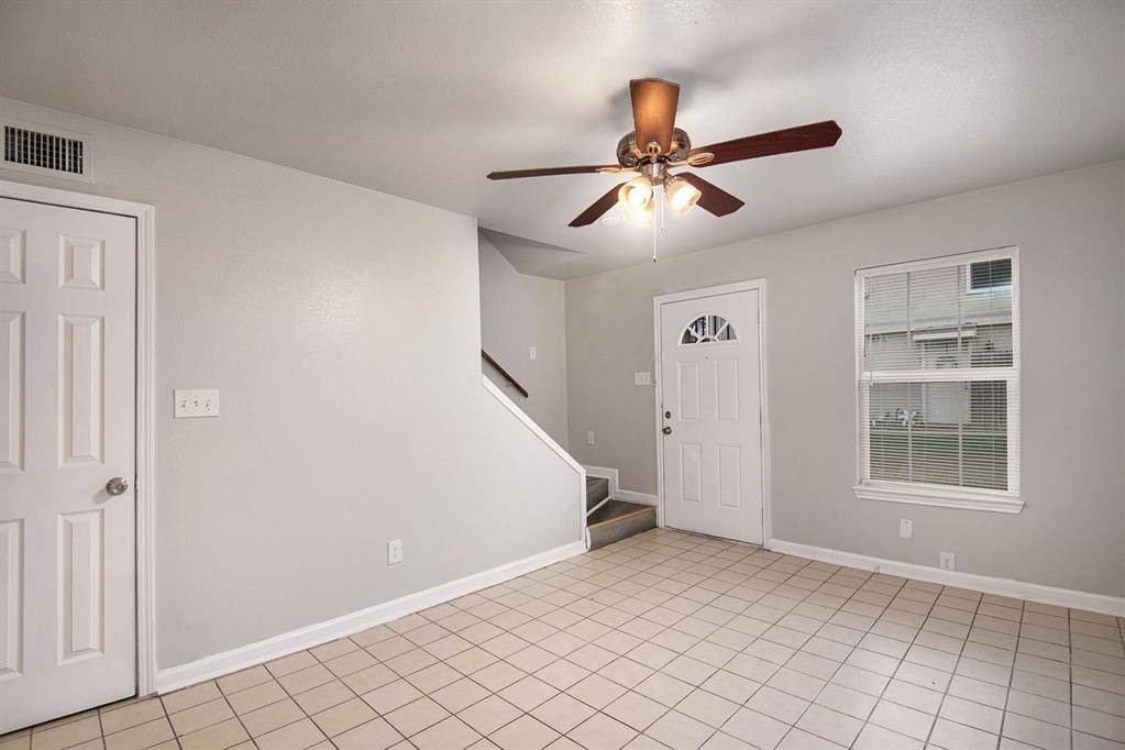 Fort Worth, TX 76119,4940 Flamingo Road