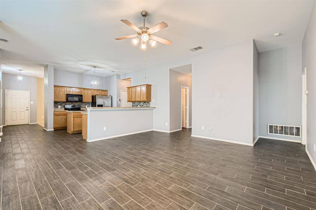 Anna, TX 75409,321 Creekview Drive
