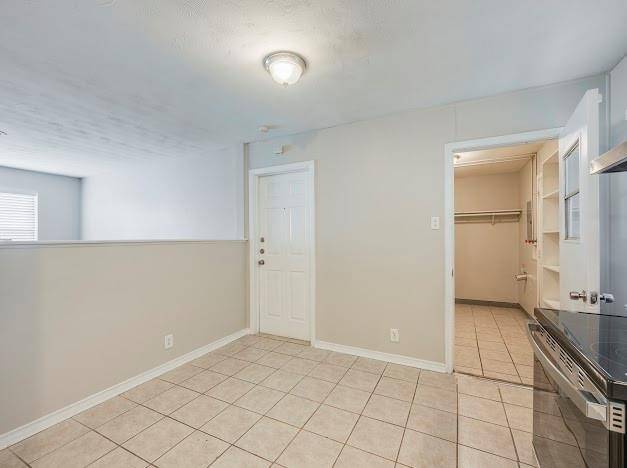 Arlington, TX 76011,800 Nl Robinson Drive