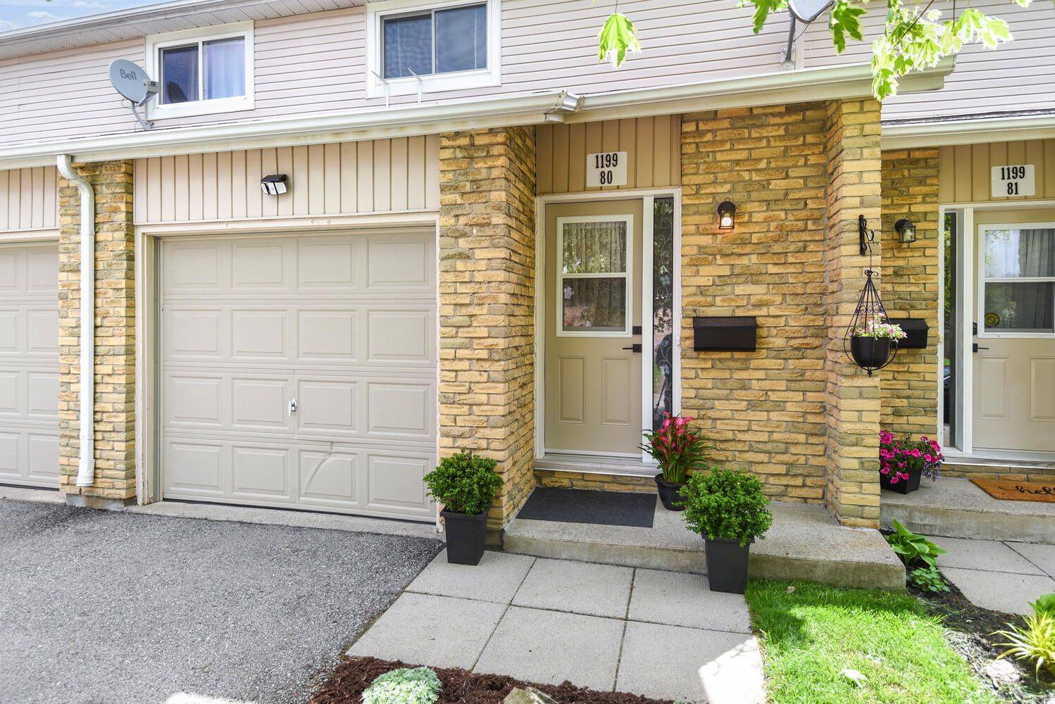 Brockville, ON K6V 6J4,1199 Millwood AVE #80