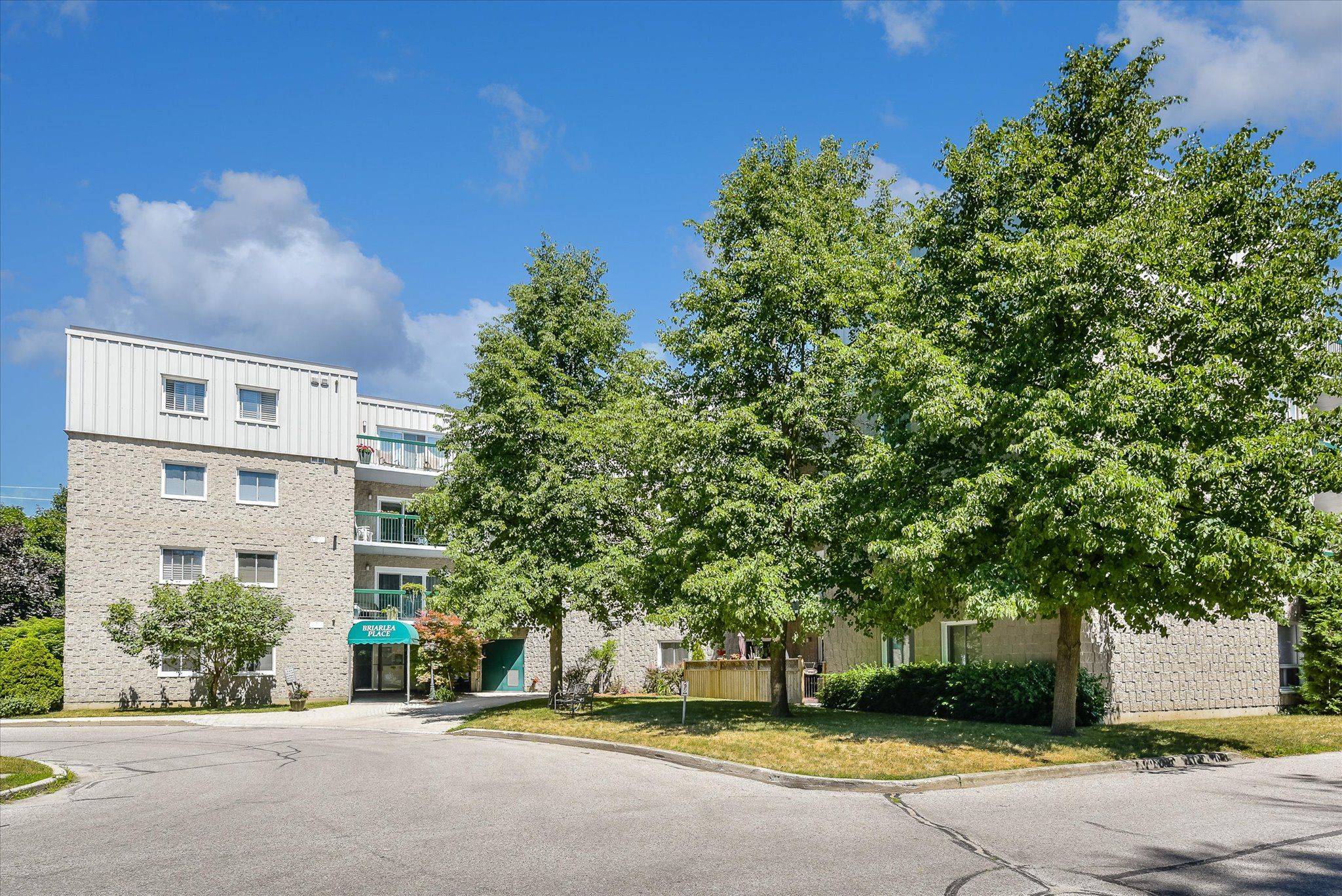 Centre Wellington, ON N1M 3H8,200 River ST #104