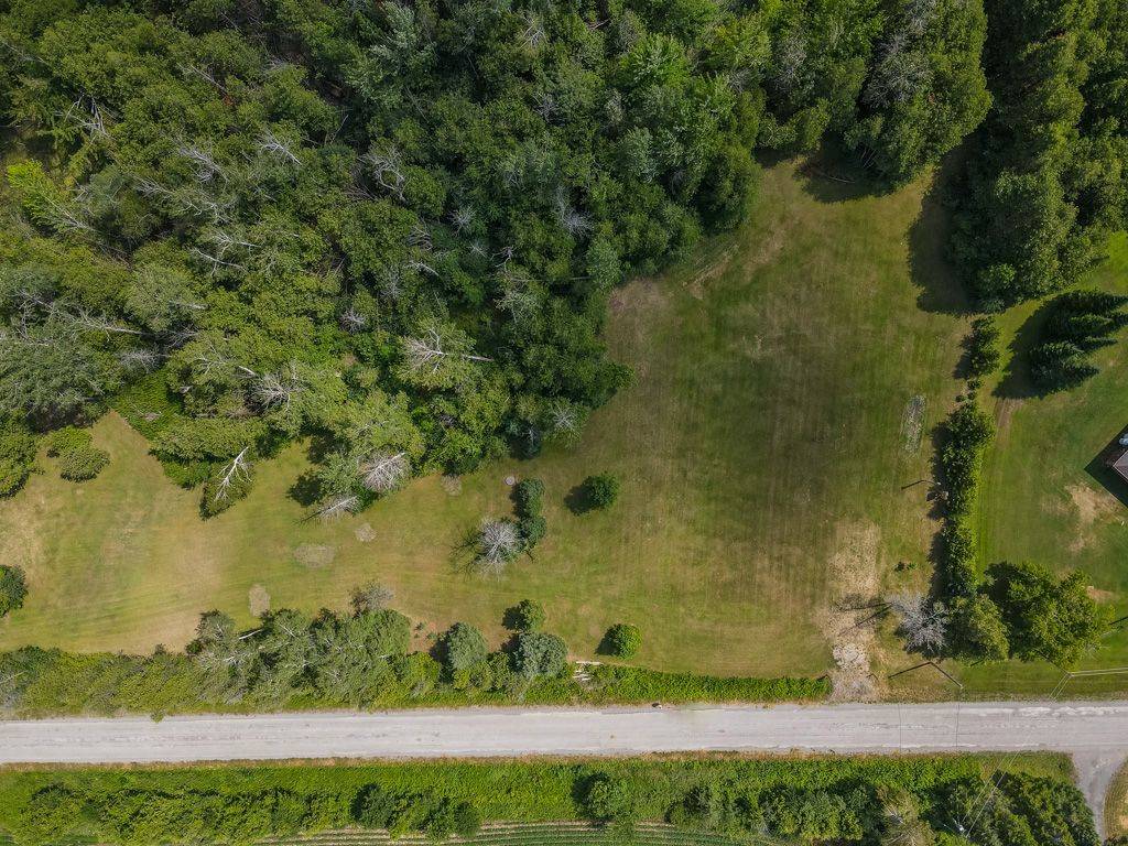 Otonabee-south Monaghan, ON K9J 6Y3,193 Sixth Line E