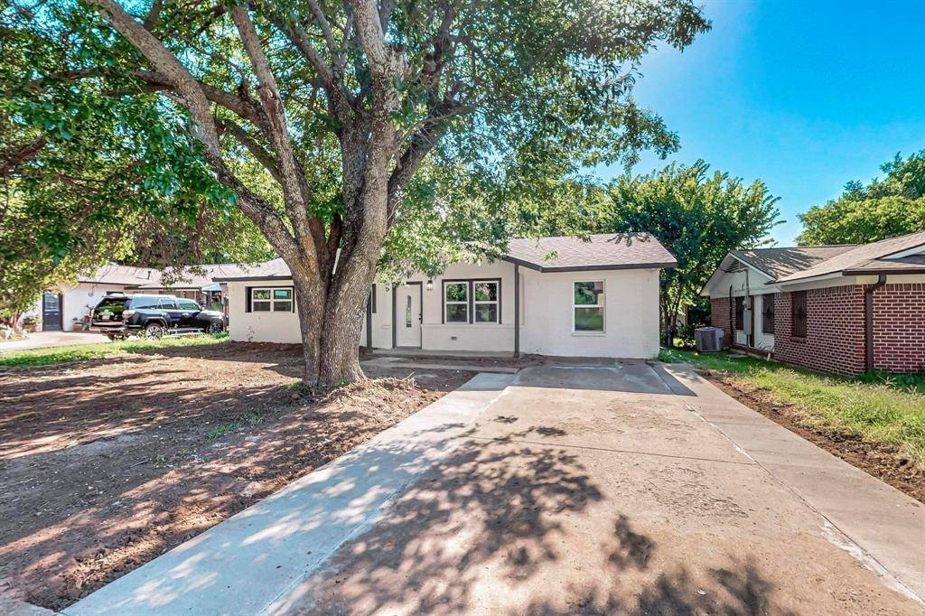 Dallas, TX 75217,385 Crusader Drive