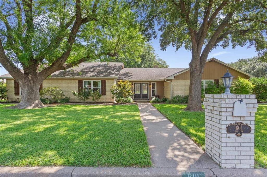 Woodway, TX 76712,601 Ivy Ann Drive