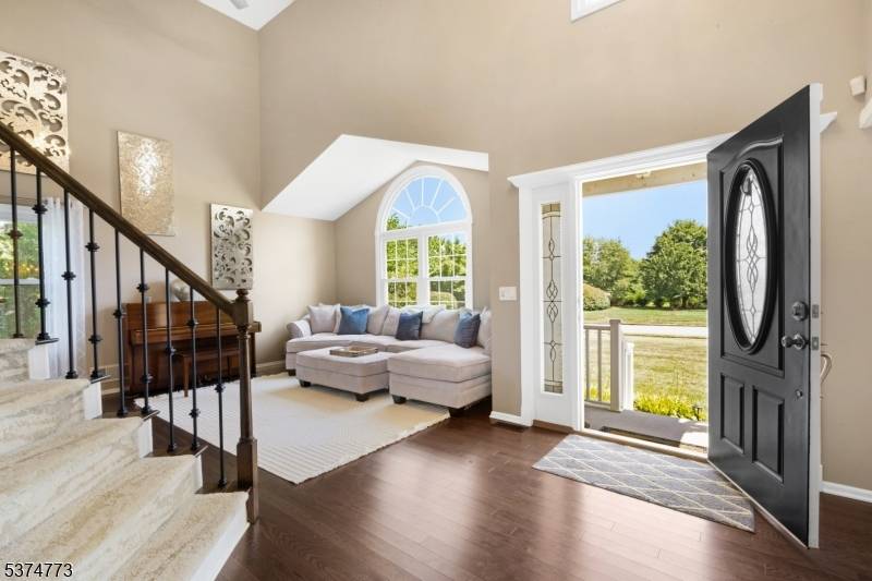 Mansfield Twp., NJ 07840,12 Country Meadow Rd