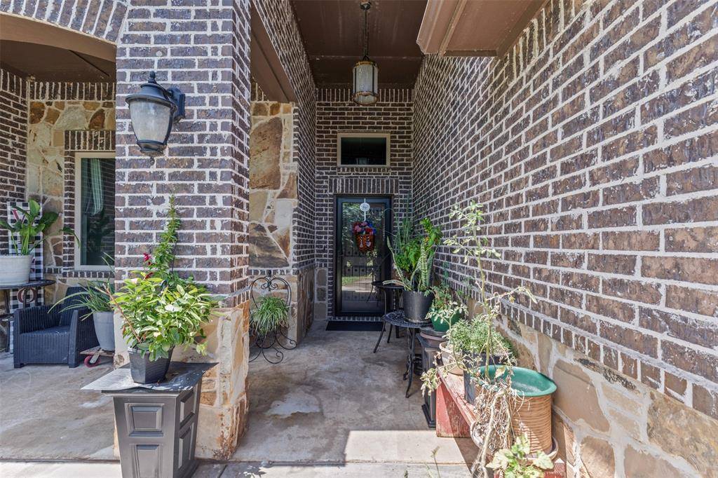 Justin, TX 76247,6270 High Mesa Drive