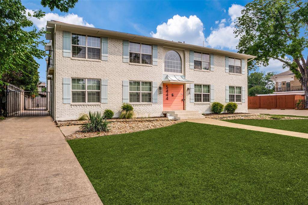 Dallas, TX 75214,5444 Gaston Avenue #101