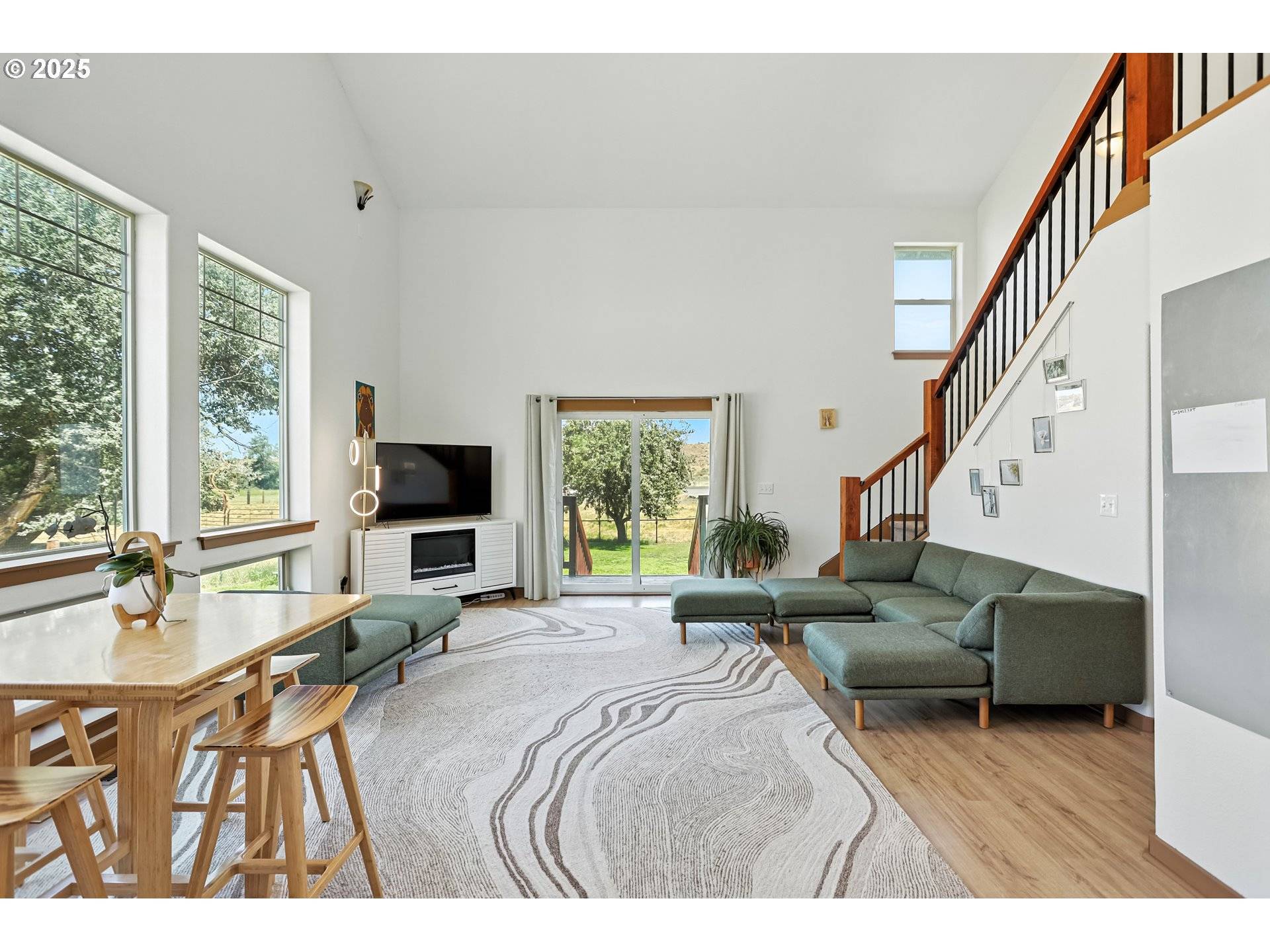 Grass Valley, OR 97029,505 SW FOURTH ST