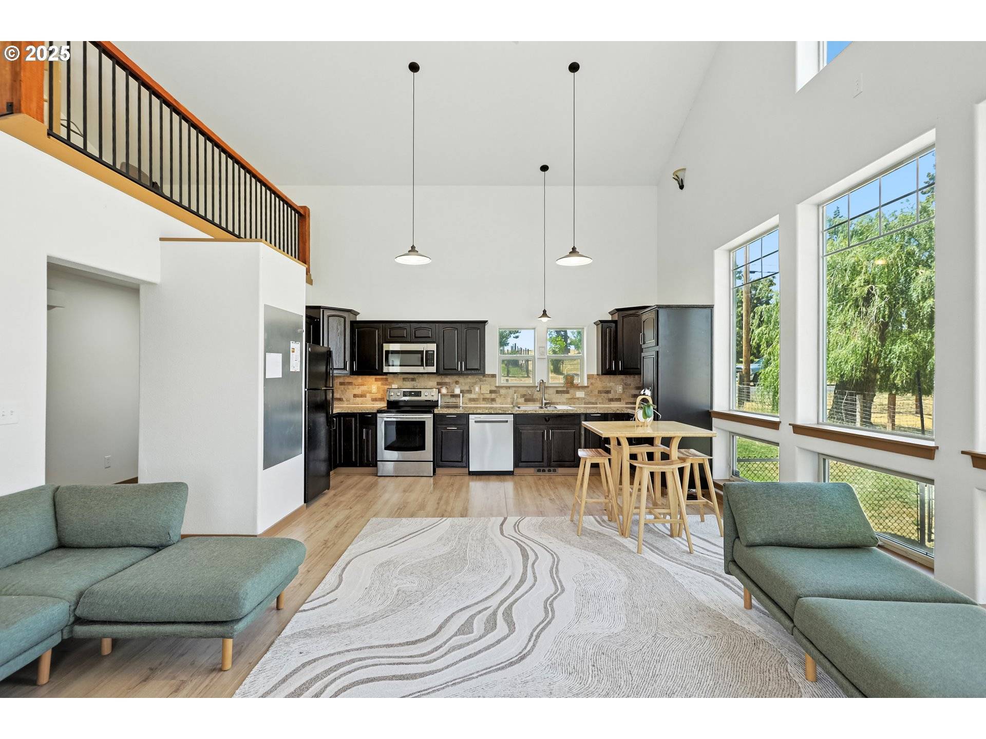 Grass Valley, OR 97029,505 SW FOURTH ST