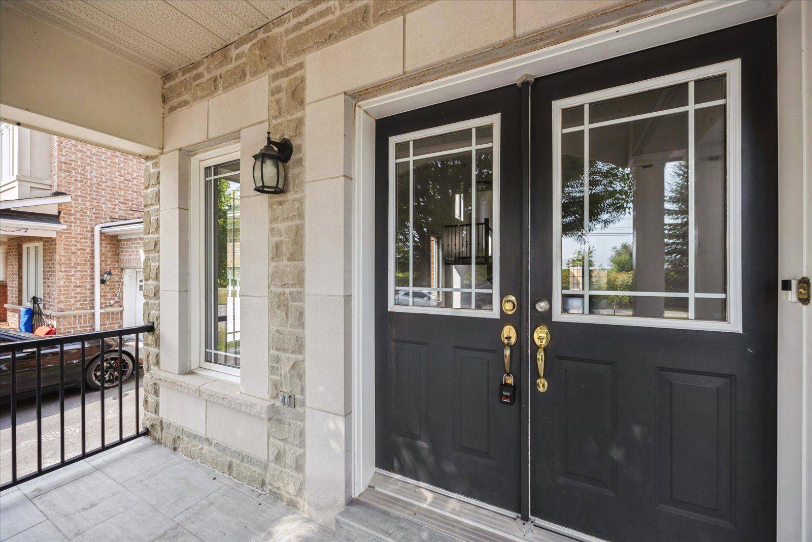 Ajax, ON L1Z 2A9,28 Barden CRES