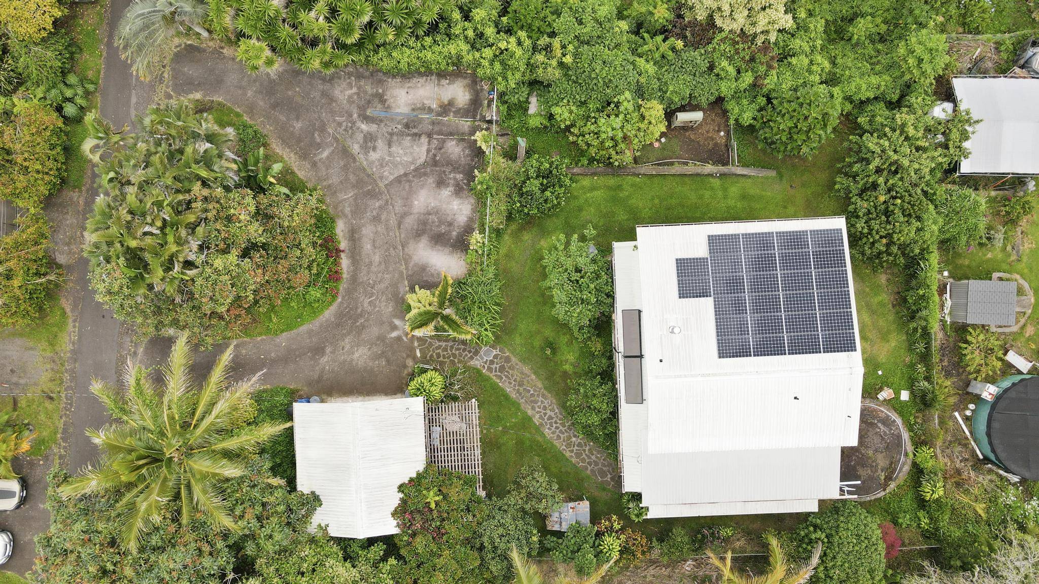 Kailua-kona, HI 96740,72-1010 PUUKALA RD