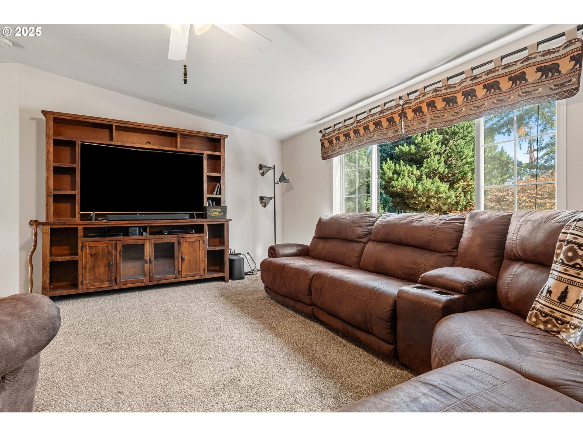 Winlock, WA 98596,118 QUARY LN