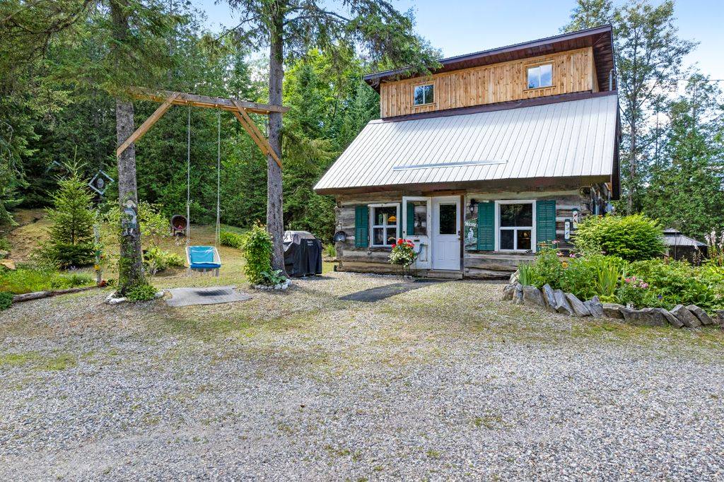 Frontenac, ON K0H 2J0,1169 Mosque Lake RD