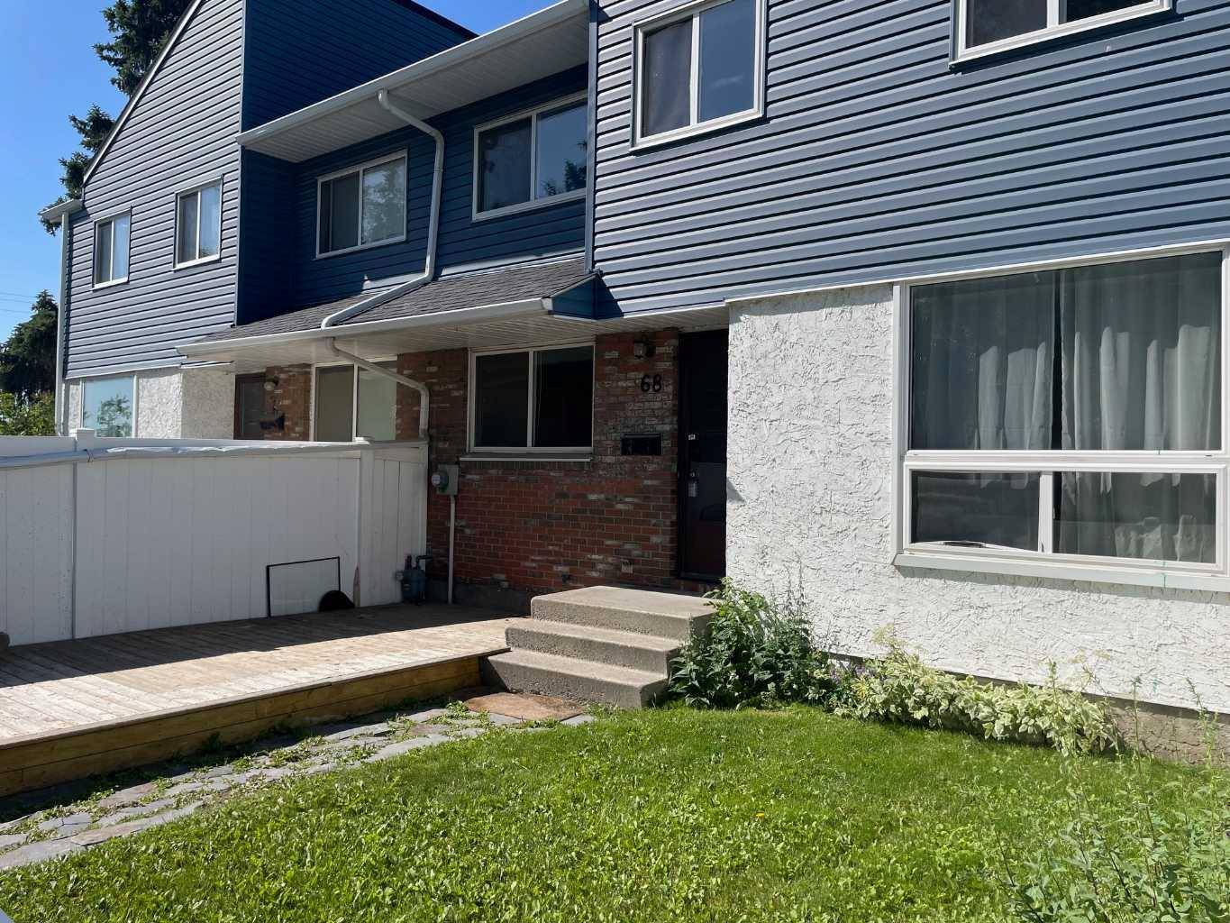 Calgary, AB T2B 2N9,4769 Hubalta RD SE #68