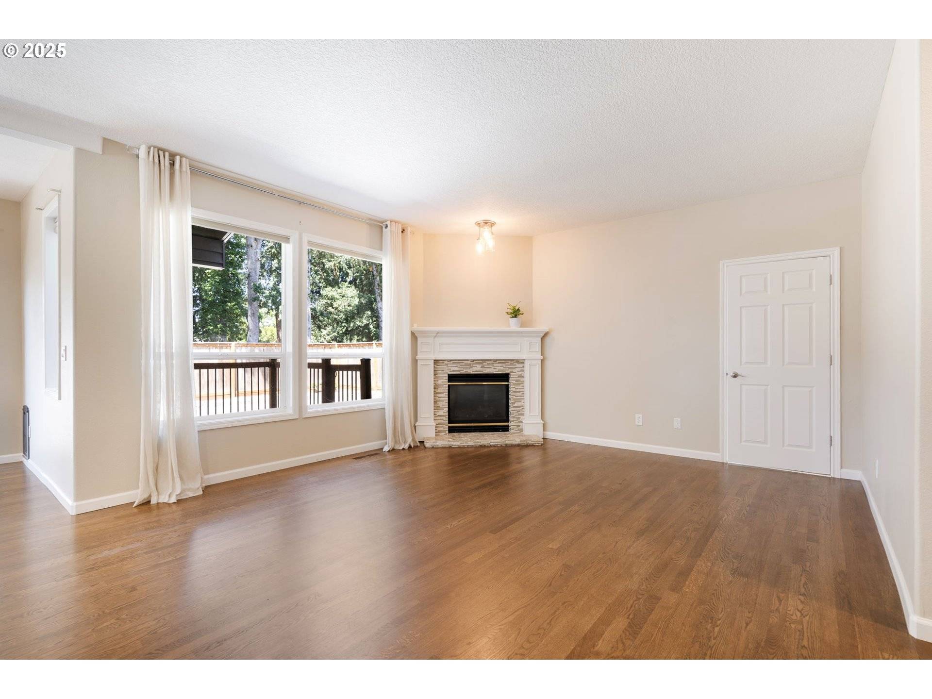 Hillsboro, OR 97124,2525 NE CHARLOIS DR