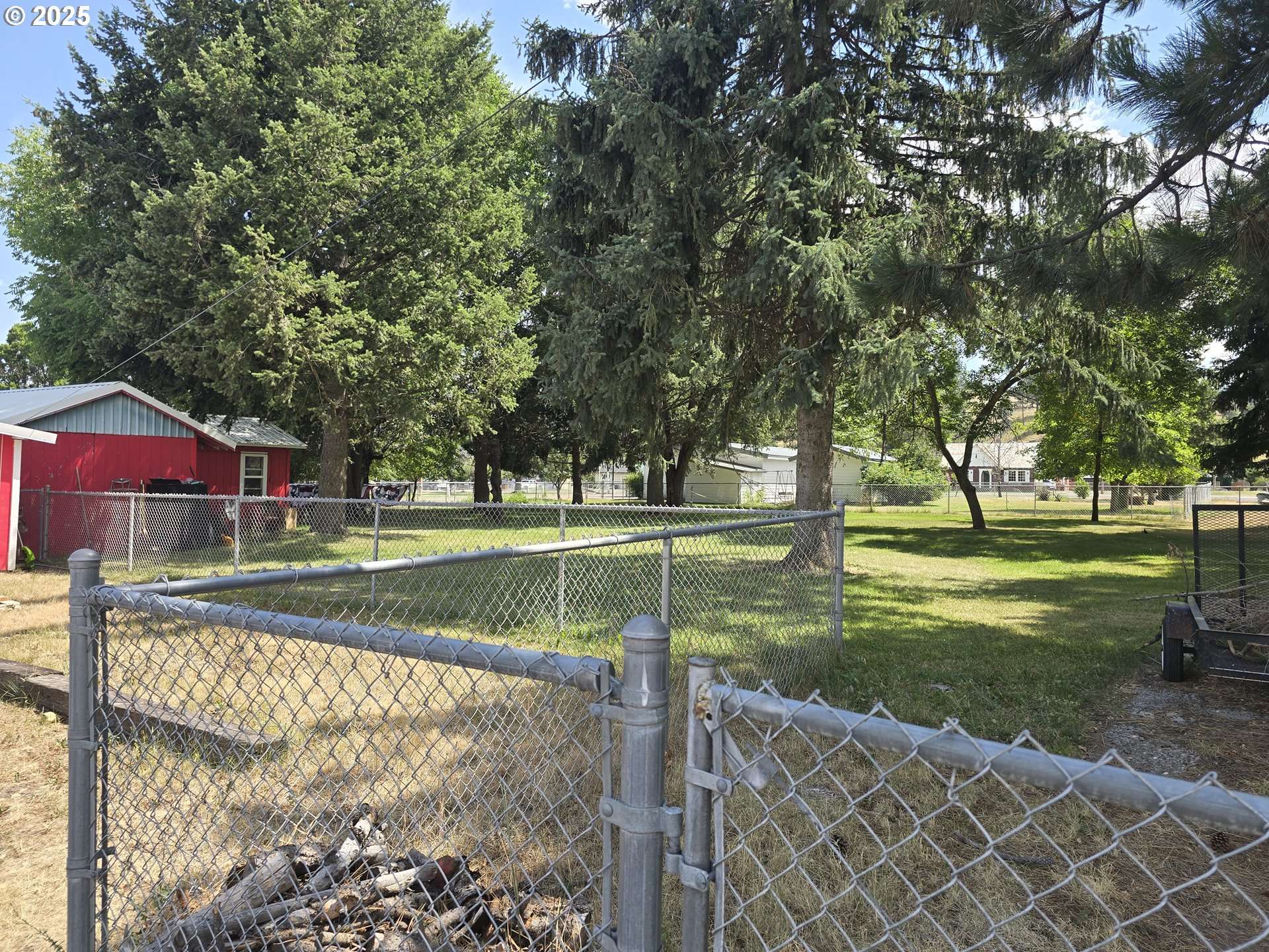 Wallowa, OR 97885,108 S MADISON ST