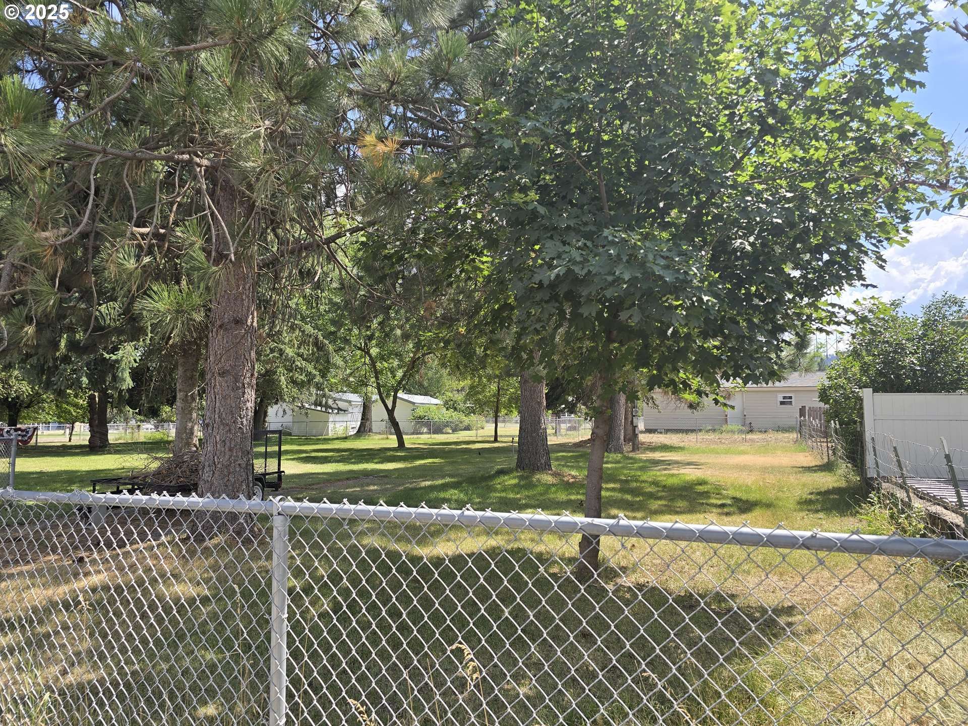 Wallowa, OR 97885,108 S MADISON ST