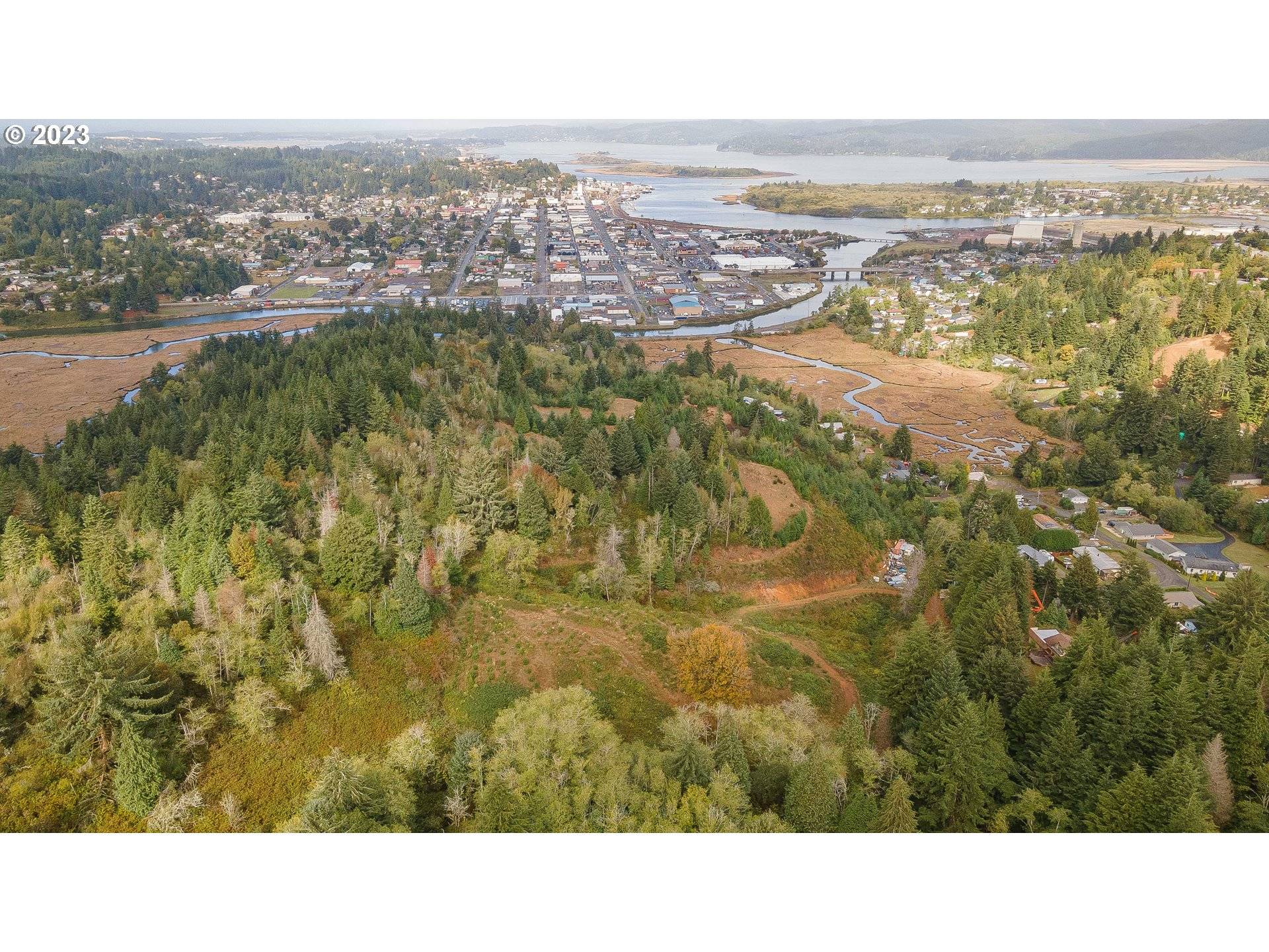 Coos Bay, OR 97420,0 Miriam