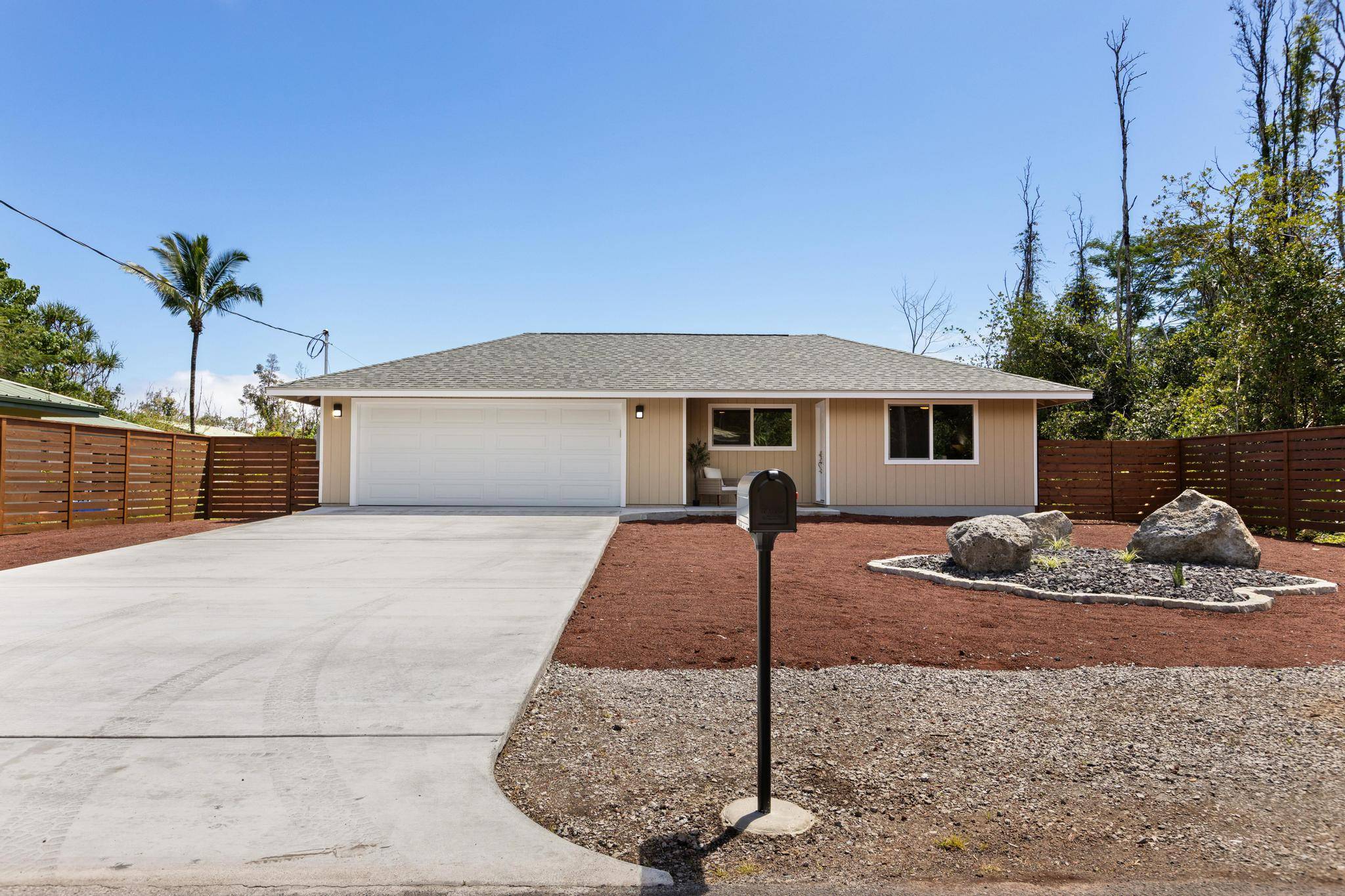 Pahoa, HI 96778,15-2795 MANINI ST