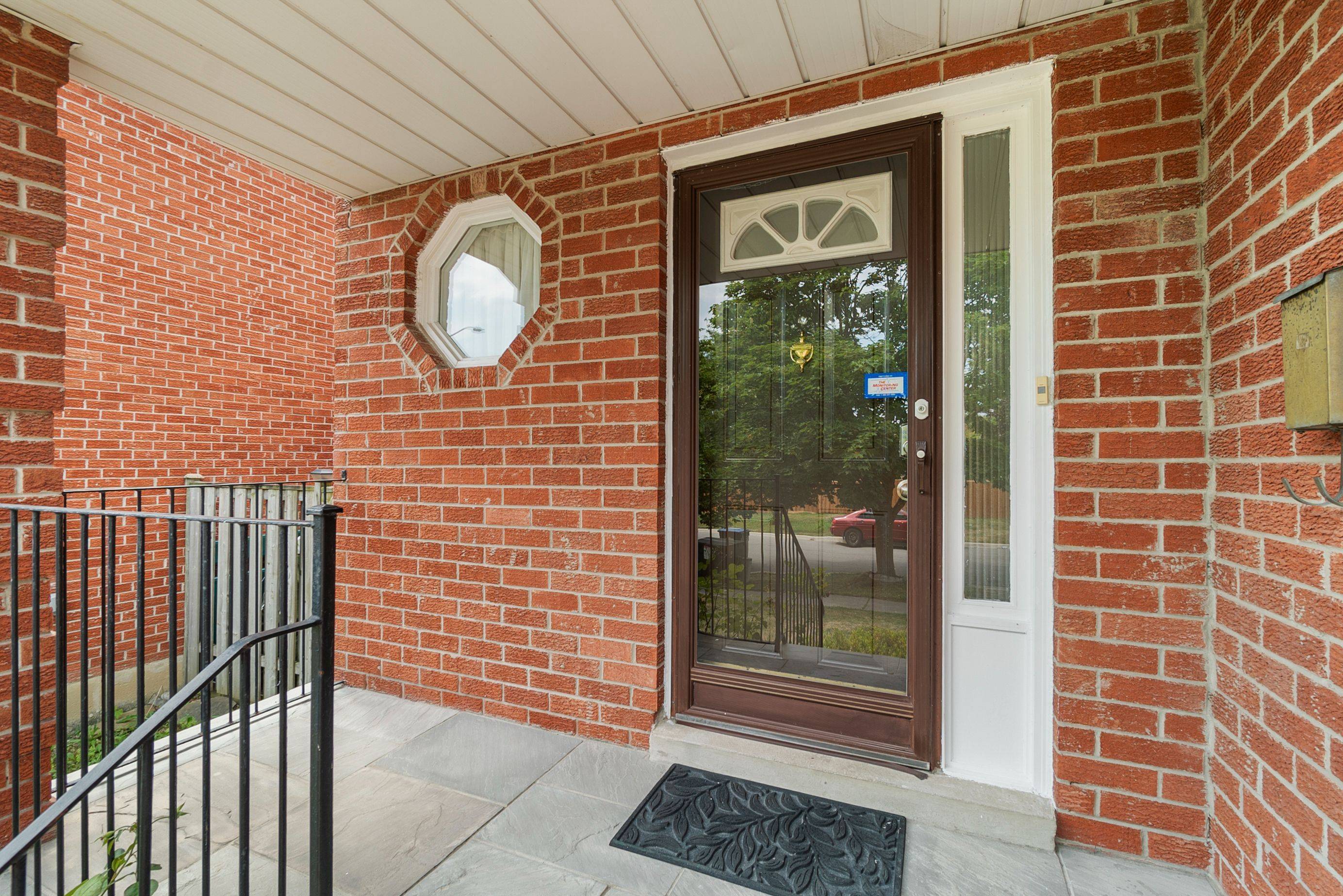 Mississauga, ON L5B 3E8,3346 Palgrave RD