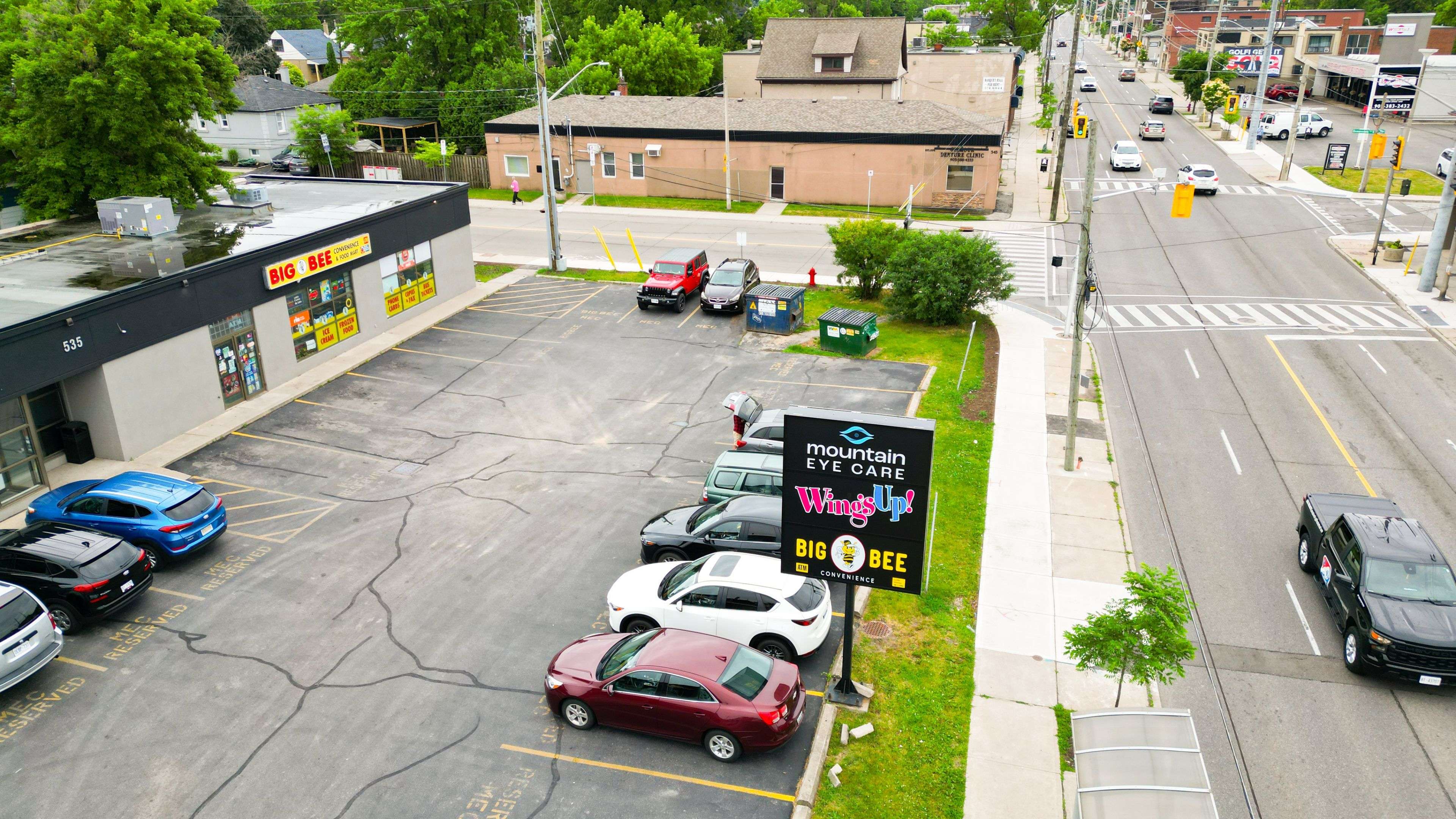 Hamilton, ON L9A 3P7,535 Upper Wellington ST