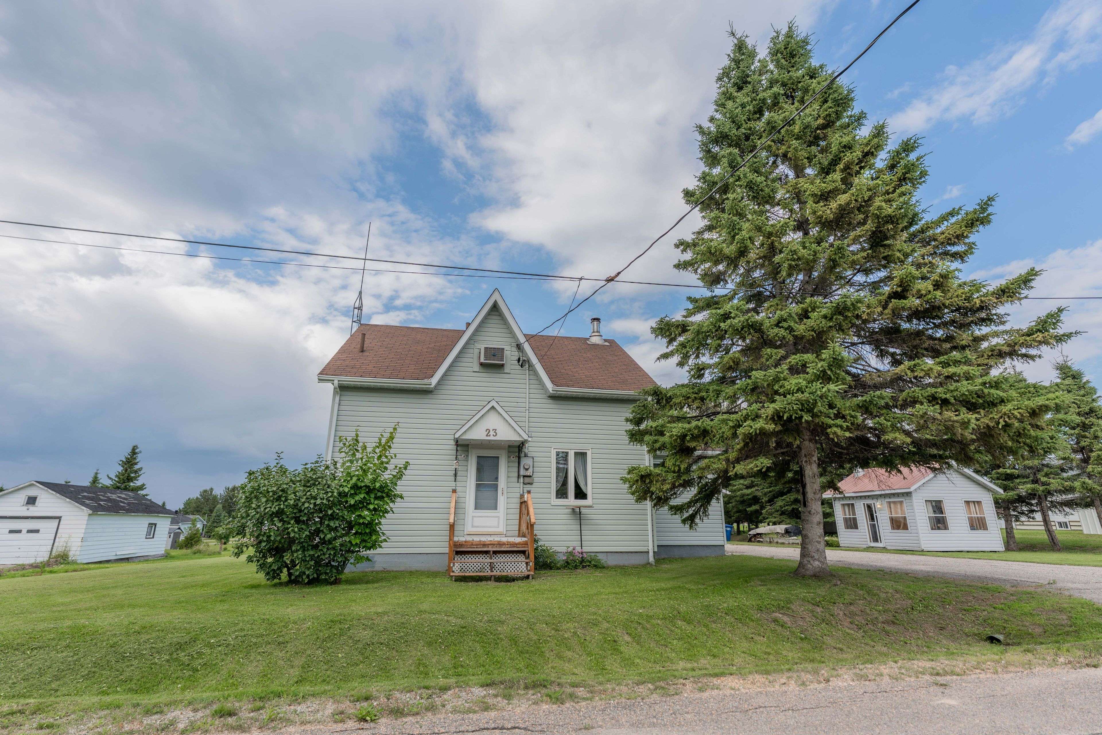 Kapuskasing, ON P0L 1G0,23 Habel ST #Fauquier