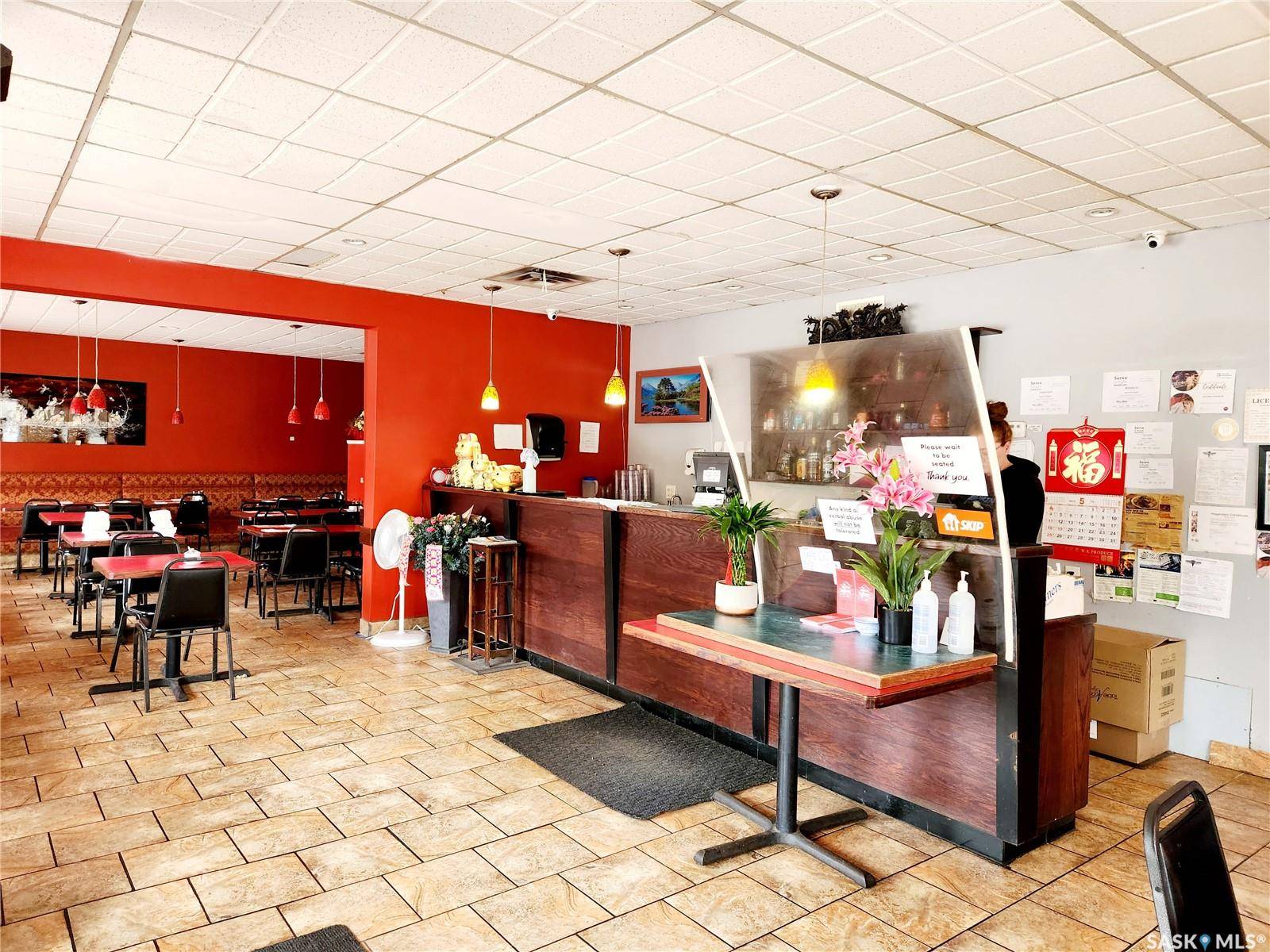 Saskatoon, SK S7N 1B5,835 Broadway AVENUE #D & E