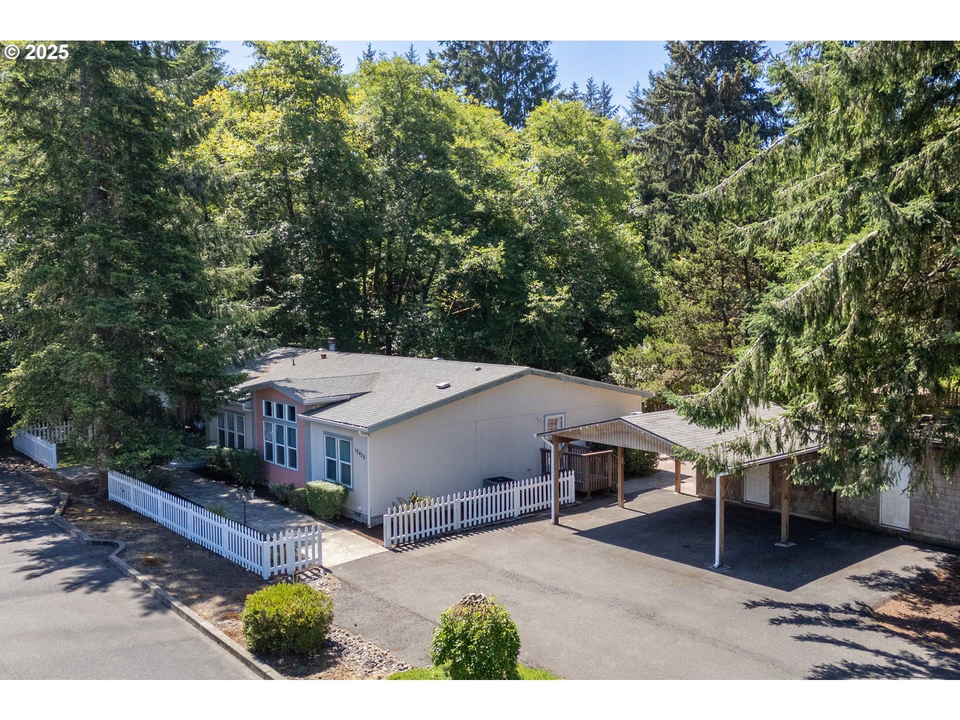 Nehalem, OR 97131,10425 NEAHKAHNIE CREEK RD