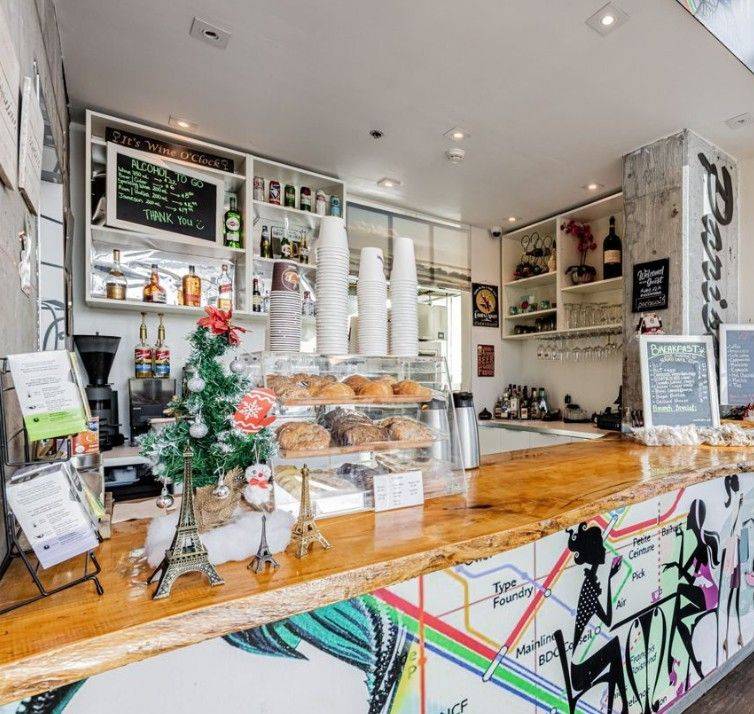 Toronto C01, ON M5V 4A2,215 Fort York BLVD