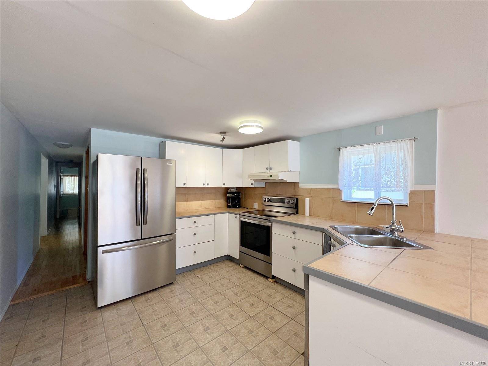 Gold River, BC V0P 1G0,401 Conuma Dr